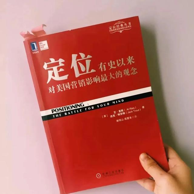 汽车销售朋友圈文案，卖车销售朋友圈经典句子给客户看的？