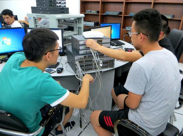 网络与新媒体专业学什么，千万别学网络与新媒体专业知乎？
