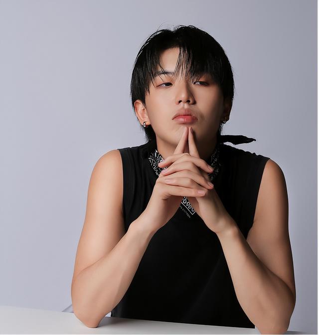 抖音游戏直播怎么开，抖音游戏直播怎么开麦克风？
