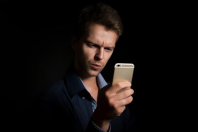 正式告别一段感情的话，分手了怎么发朋友圈才能吸引对方？