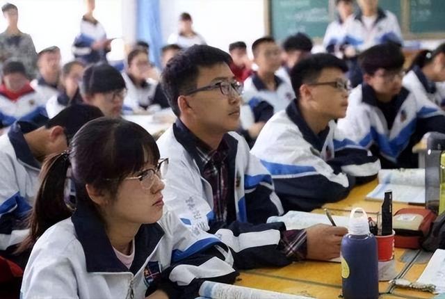 什么专业最赚钱，什么专业最赚钱女生？