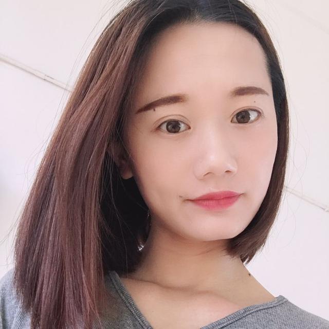 女儿跳舞视频发朋友圈怎么配文字，女儿跳舞发朋友圈怎么样写？