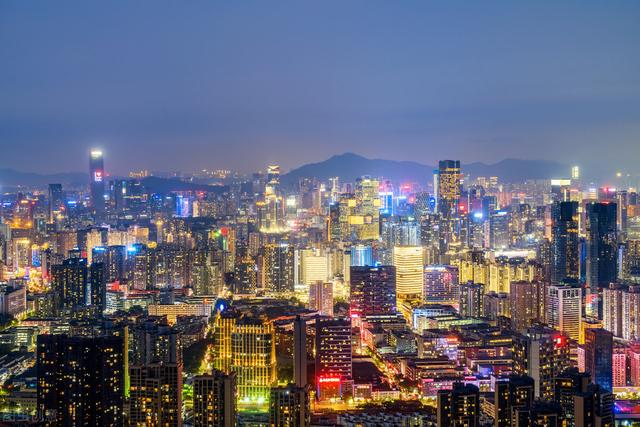 故地重游发朋友圈的心情短语，旧地重游朋友圈说说？