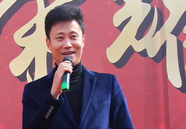 有没有粉丝追到明星的（粉丝追上明星）