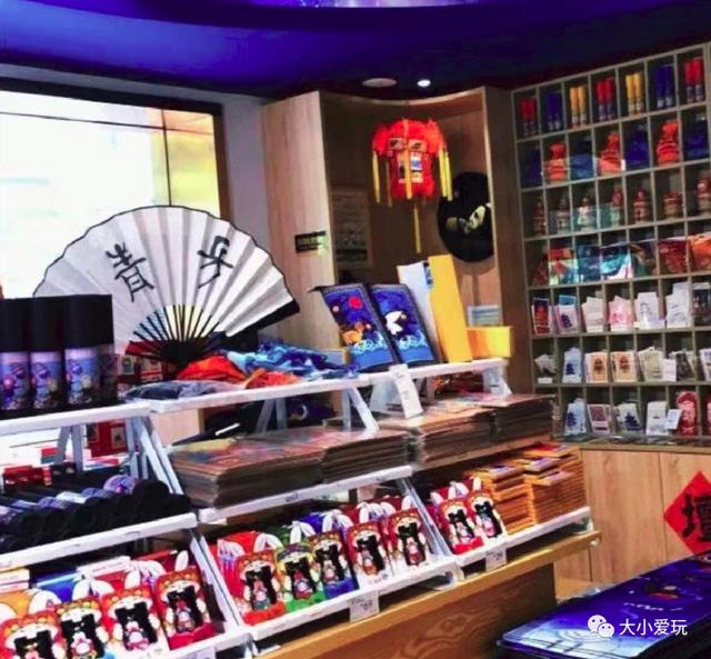 故宫淘宝和故宫文创哪个好（淘宝的故宫文创和故宫卖的一样吗）