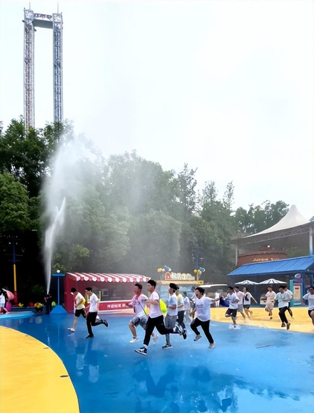 重庆欢乐谷有哪些游乐项目，重庆欢乐谷玩什么