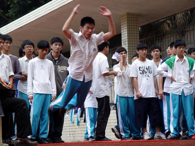 中考体考项目有哪些内容满分，中考体考项目有哪些内容满分的