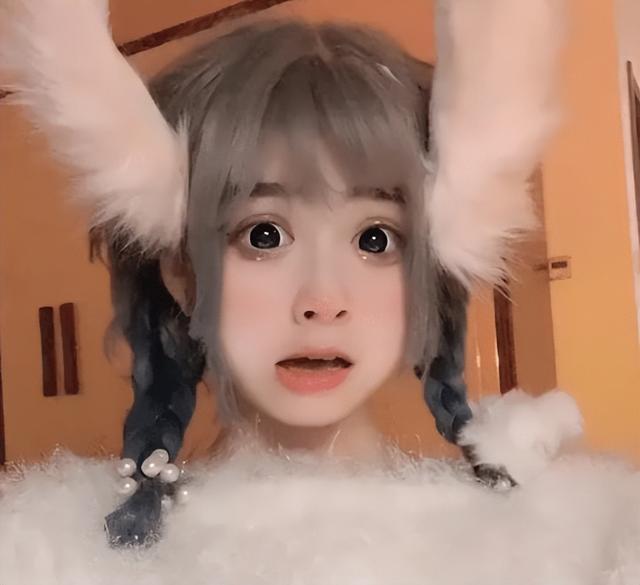 快手安妮嘴里是什么，快手安妮的嘴巴？