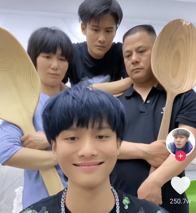 直播pk输了会怎么样（主播pk输了会怎样）