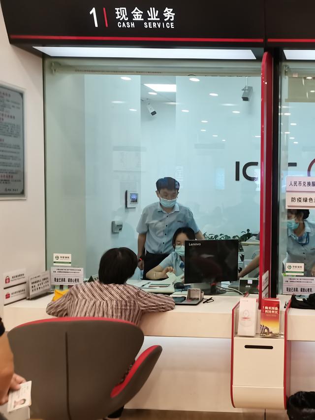 客服运营岗位是做什么的，保险公司运营岗位是做什么的？