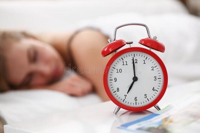 淘宝人工客服24小时电话是多少，淘宝人工客服24小时电话是多少投诉？