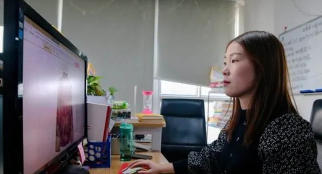 淘宝女模特拍照姿势（淘宝女模特最火的是谁）
