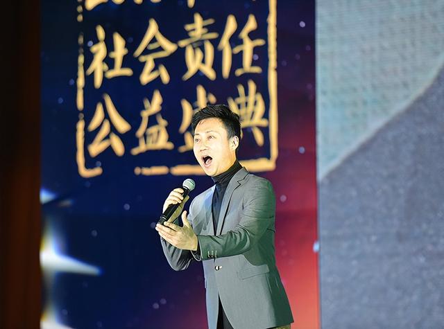 有没有粉丝追到明星的（粉丝追上明星）