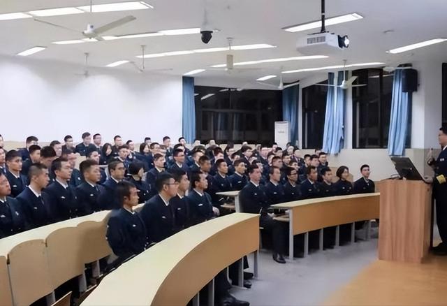 什么专业最赚钱，什么专业最赚钱女生？