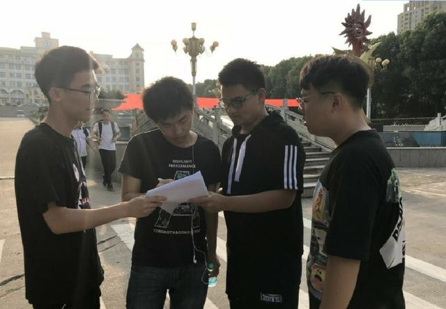 大学兼职网页，大学兼职网官网？