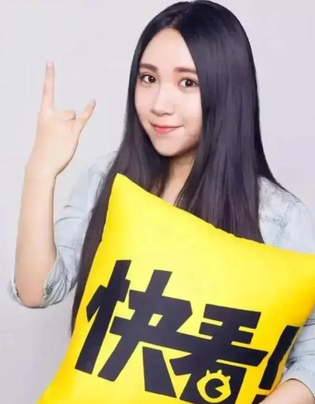 有没有画画赚钱的软件（给别人画画赚钱的软件）
