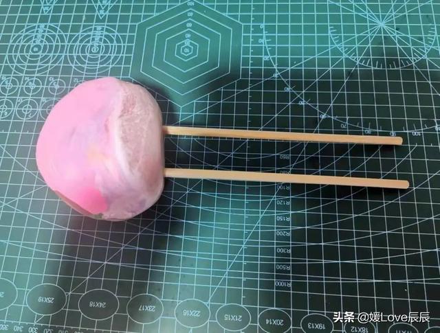 00种简单粘土造型视频（100种简单粘土造型食品）"