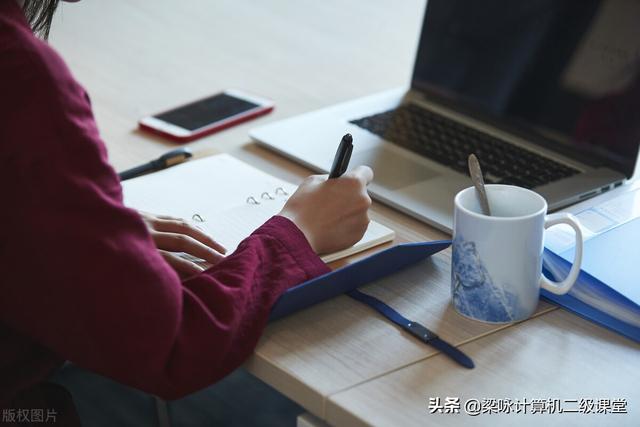 跟客户聊天的开场白英文怎么说（跟客户聊天的开场白英文版）