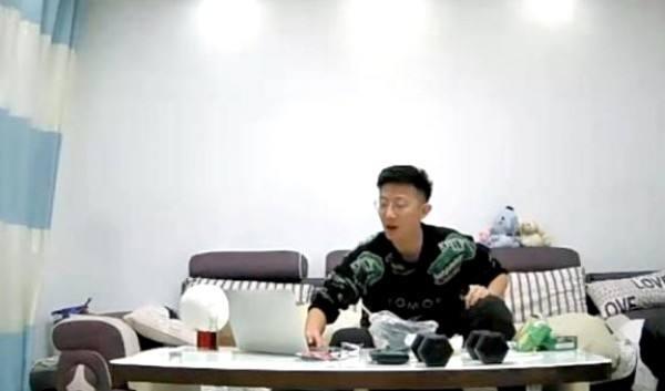 下载睡觉赚钱的视频，我想找个人陪我睡觉？